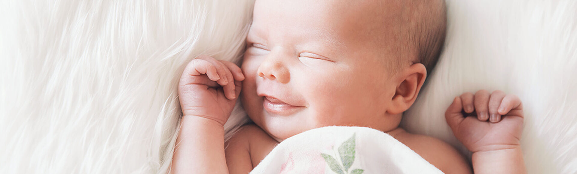 Como se pronuncia el sueño en los bebés | Más Abrazos by Huggies